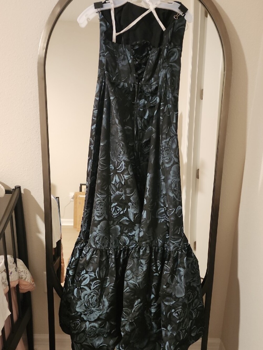 Elegant Black and Teal Floral Strapless Evening Dress NWT Size 16. No Alteration - Picture 5 of 12